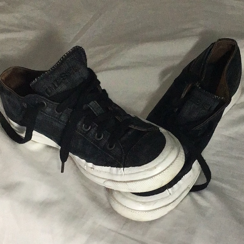 A gently used pair of Diesel tennis shoes, very cool, in black denim. Size US 8 - Picture 4 of 4